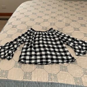 Off the shoulder top from justice Size 20